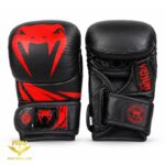 پشت و روی دستکش قرمز دستکش ام ام ای MMA ونوم VENUM چرم طبیعی گاومیش